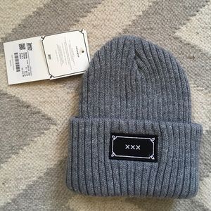 Trent Beanie (grey)